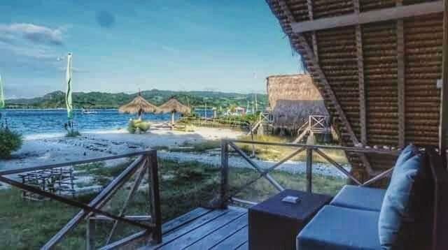 Hotel Alam Karang à Gili Gede Extérieur photo
