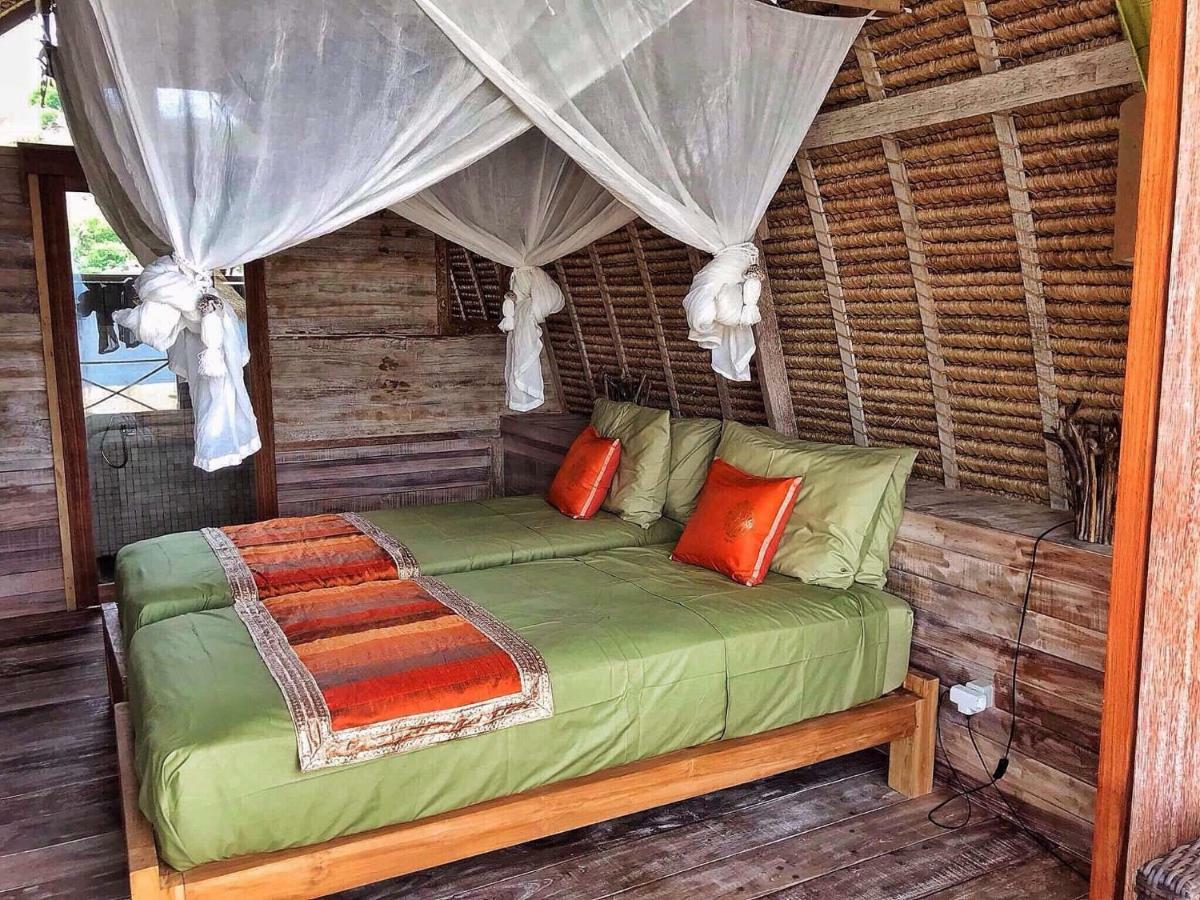 Hotel Alam Karang à Gili Gede Extérieur photo